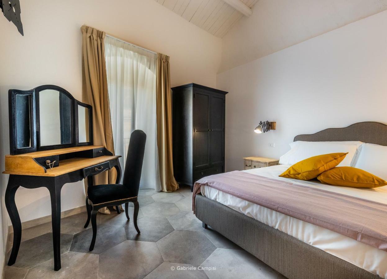 Alma Suite Noto Exteriör bild